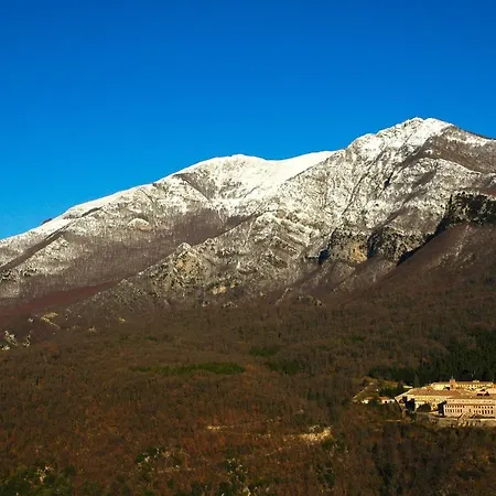Casetta Romantica A *